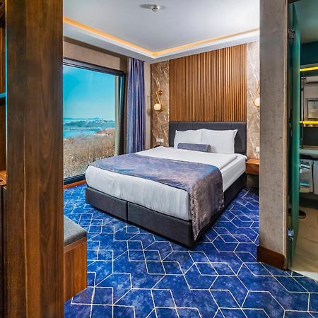 Ring Stone Hotels Bosphorus - Special Class Istanboel Buitenkant foto
