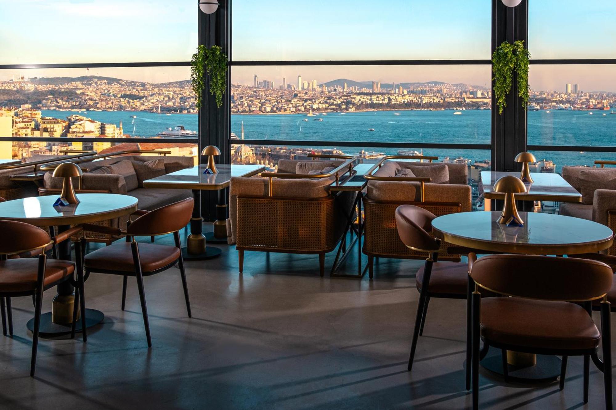 Ring Stone Hotels Bosphorus - Special Class Istanboel Buitenkant foto