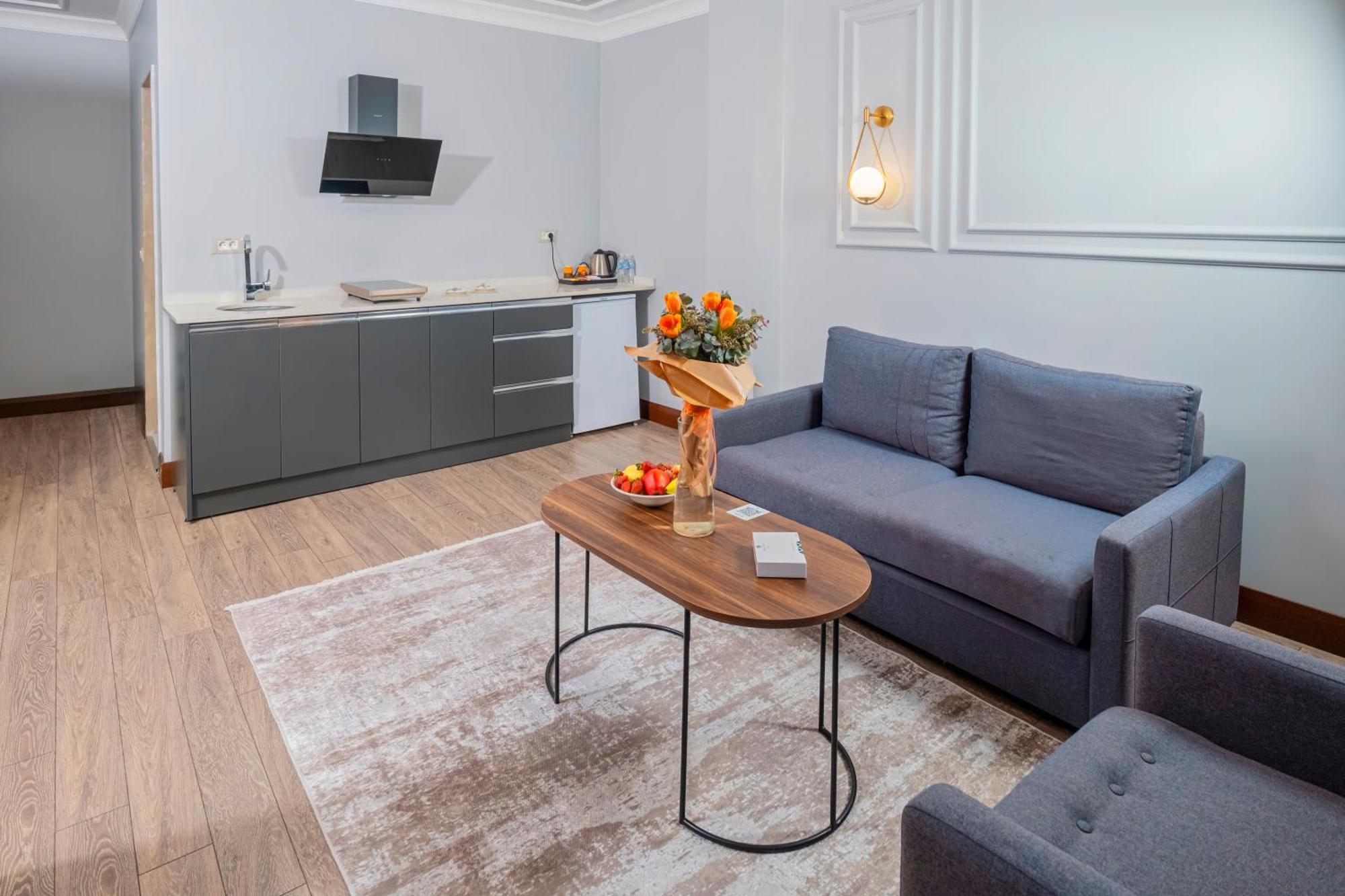 Ring Stone Hotels Bosphorus - Special Class Istanboel Buitenkant foto