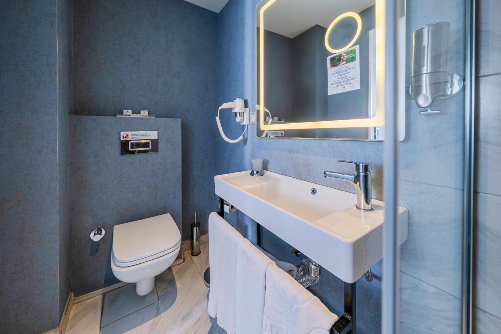 Ring Stone Hotels Bosphorus - Special Class Istanboel Buitenkant foto