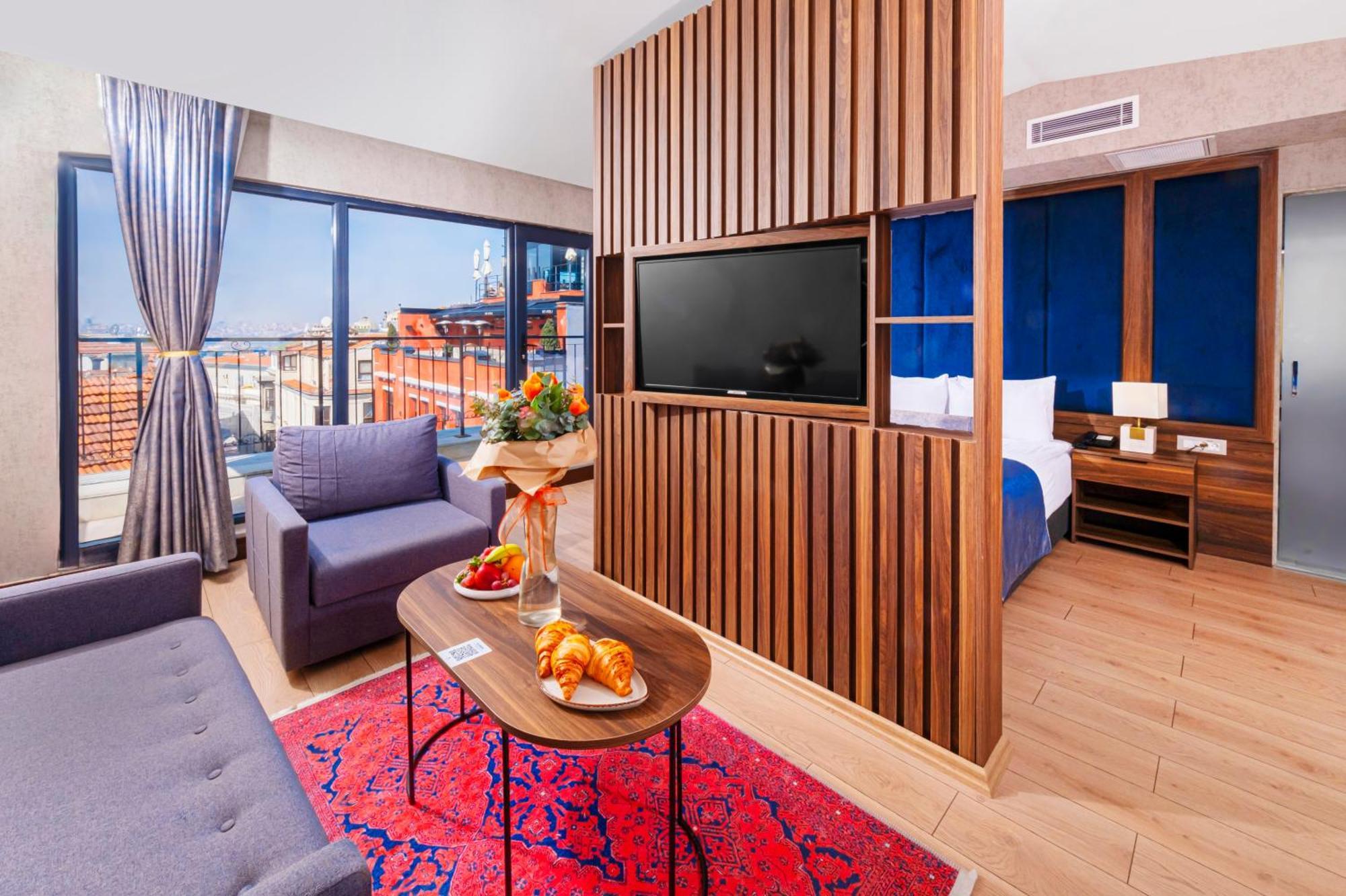 Ring Stone Hotels Bosphorus - Special Class Istanboel Buitenkant foto