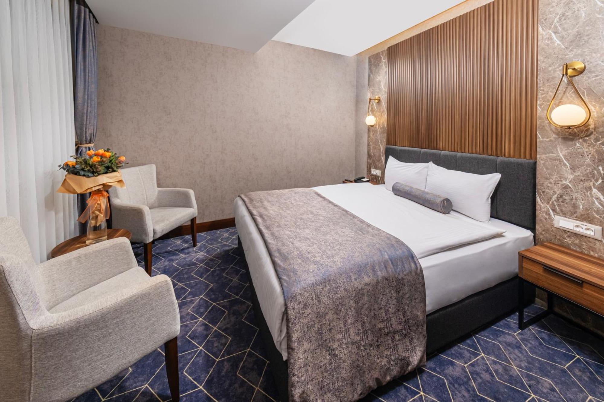 Ring Stone Hotels Bosphorus - Special Class Istanboel Buitenkant foto