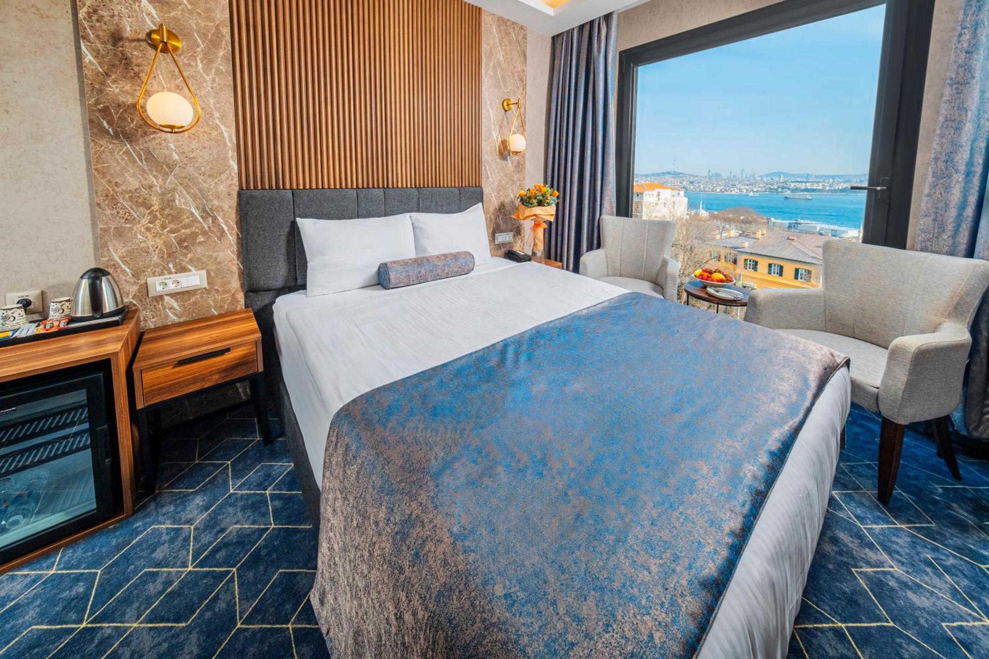 Ring Stone Hotels Bosphorus - Special Class Istanboel Buitenkant foto