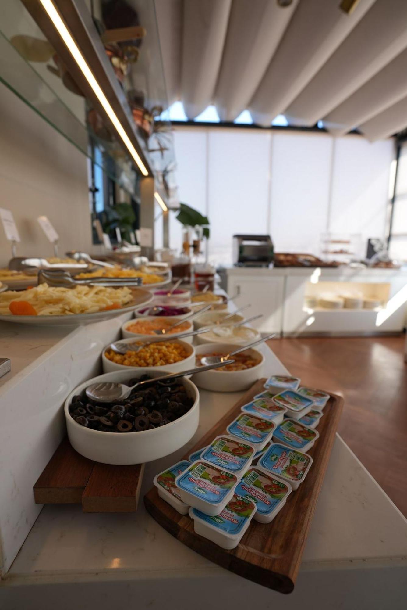 Ring Stone Hotels Bosphorus - Special Class Istanboel Buitenkant foto
